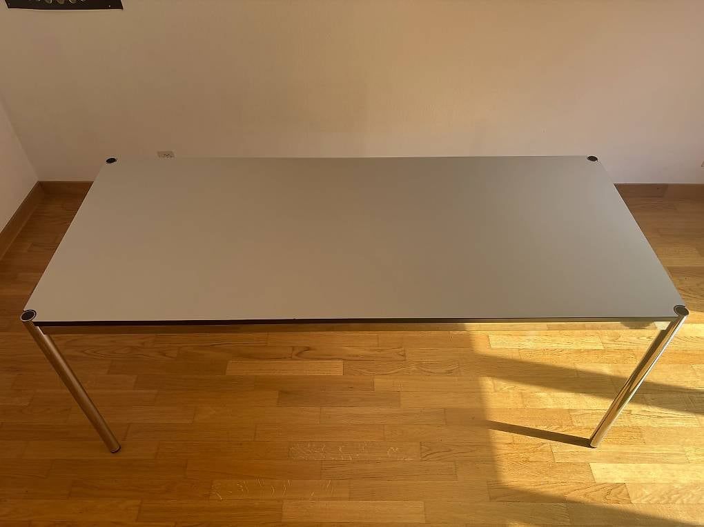 Tavoli: USM Haller Tisch – Usato da Bern venduto da yangyong 1