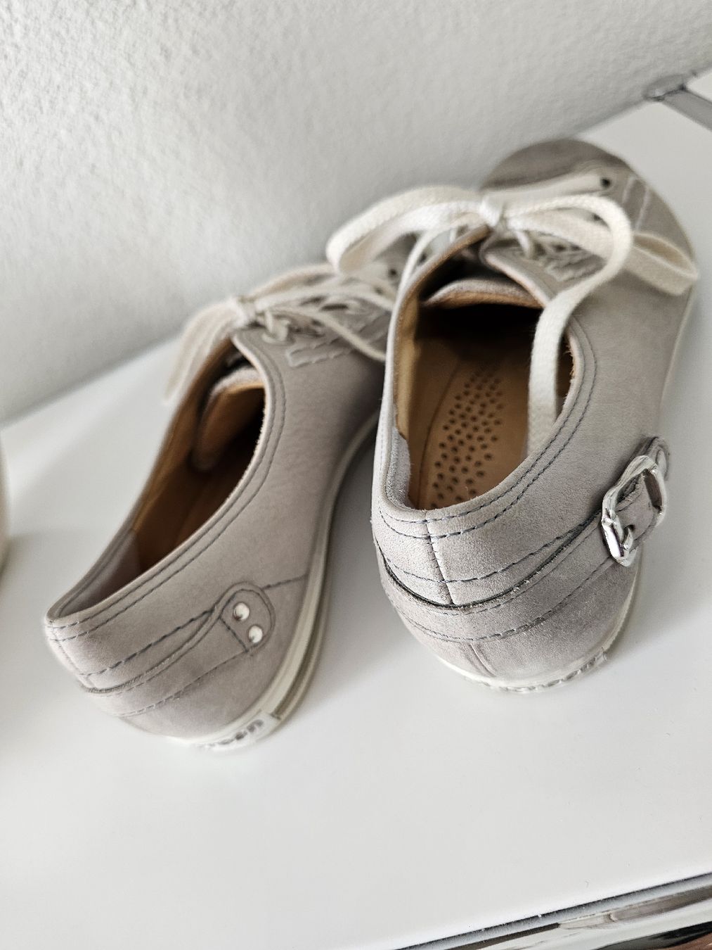 Paul Green Scarpe da donna: Sneakers Paul Green Gr. 38 Topzustand – Usato da Neukirch (Egnach) venduto da Bonita6 2