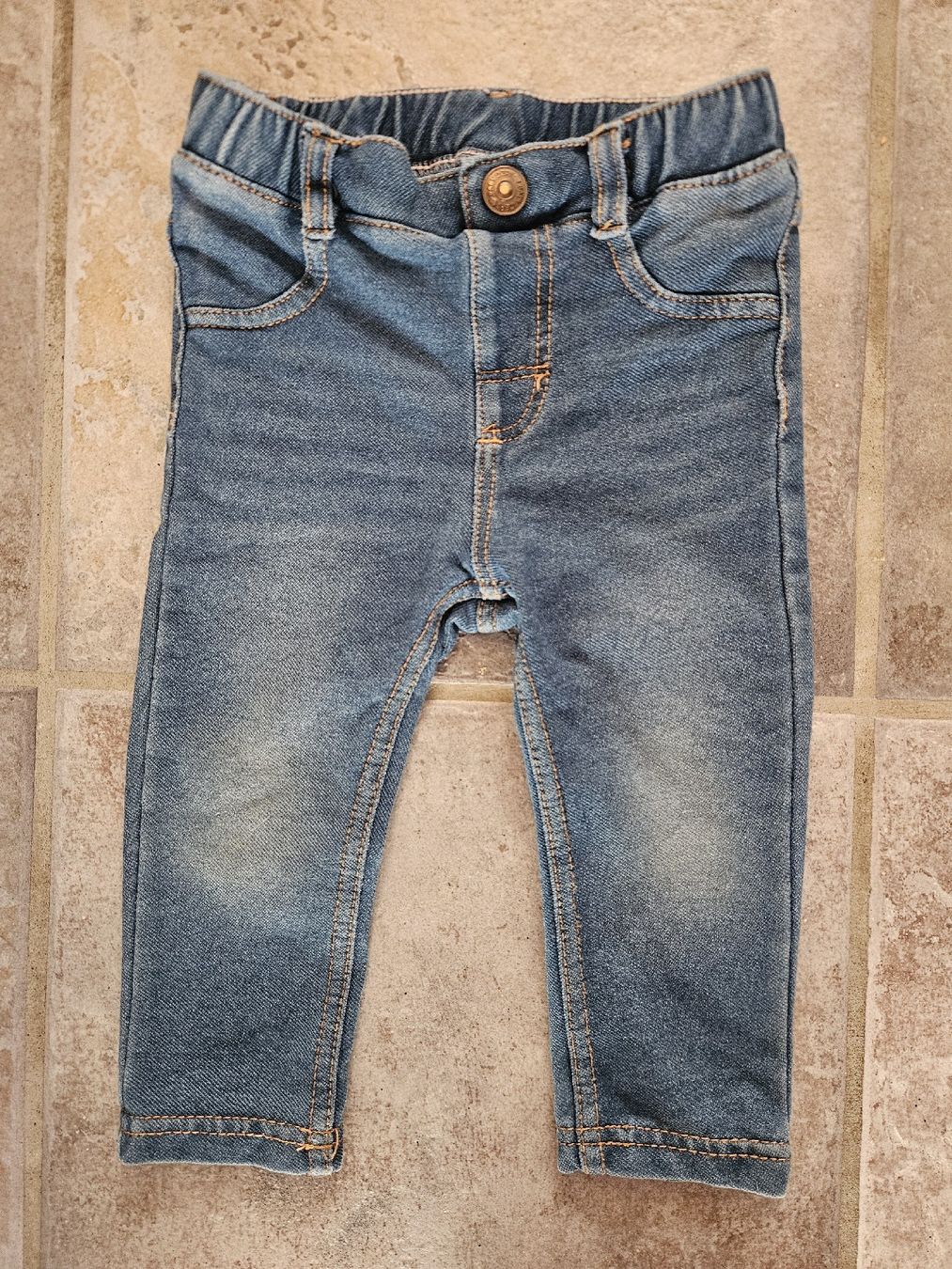 H&M Pantaloni: Jeggins Gr. 74 – Usato da Worb venduto da jun_fj8w
