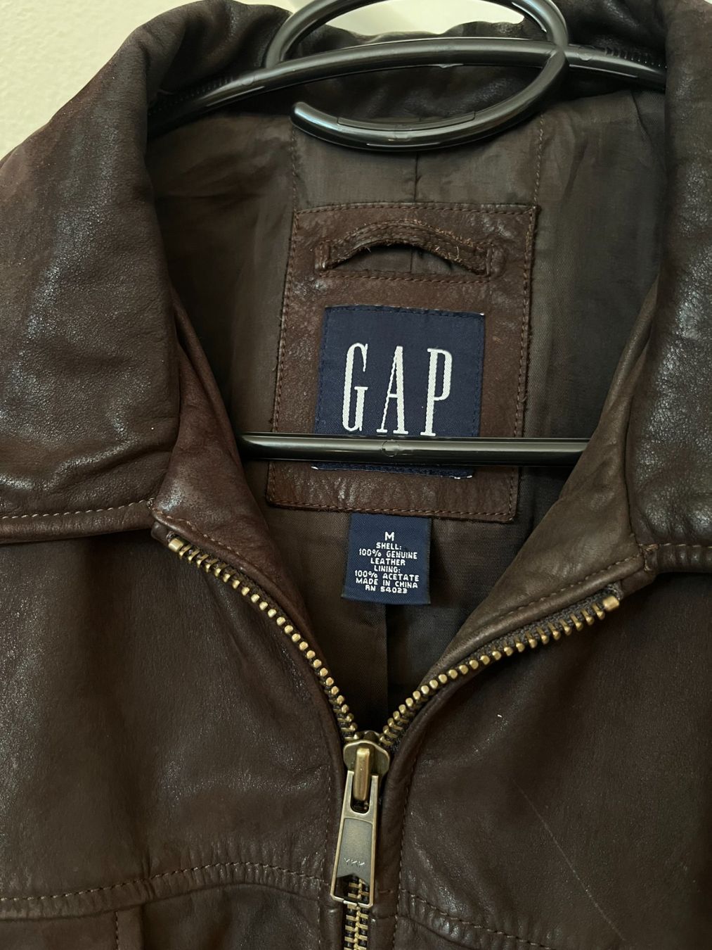Gap Giacche: Vintage GAP Echtlederjacke Braun Grösse M – Usato da Wolfhausen venduto da Sel86i 1