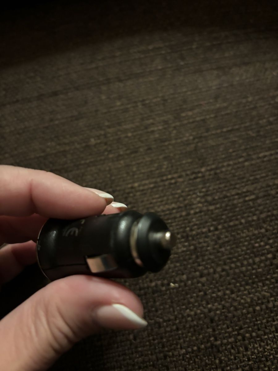 Fiches d'alim.: Prise allume cigarette USB – D'occasion à Blonay par Ollorvi 2