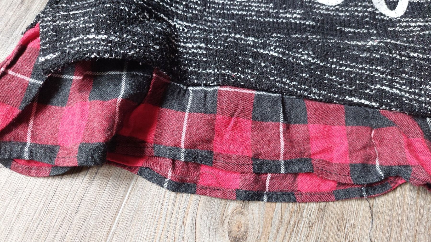 Pulls et sweat-shirts: Pullover ca. Grösse 98 / 104 – D'occasion à Wiesendangen par troawus 4