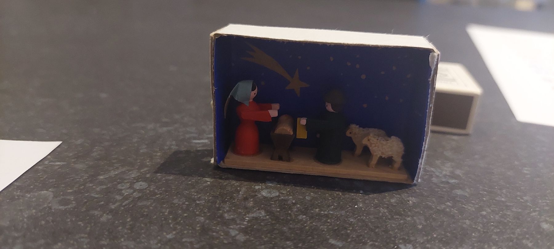 Alle Dekorationen: Miniatur Weihnachtskrippe  – Neu (gemäss Beschreibung) aus Muri AG von nindo1 5
