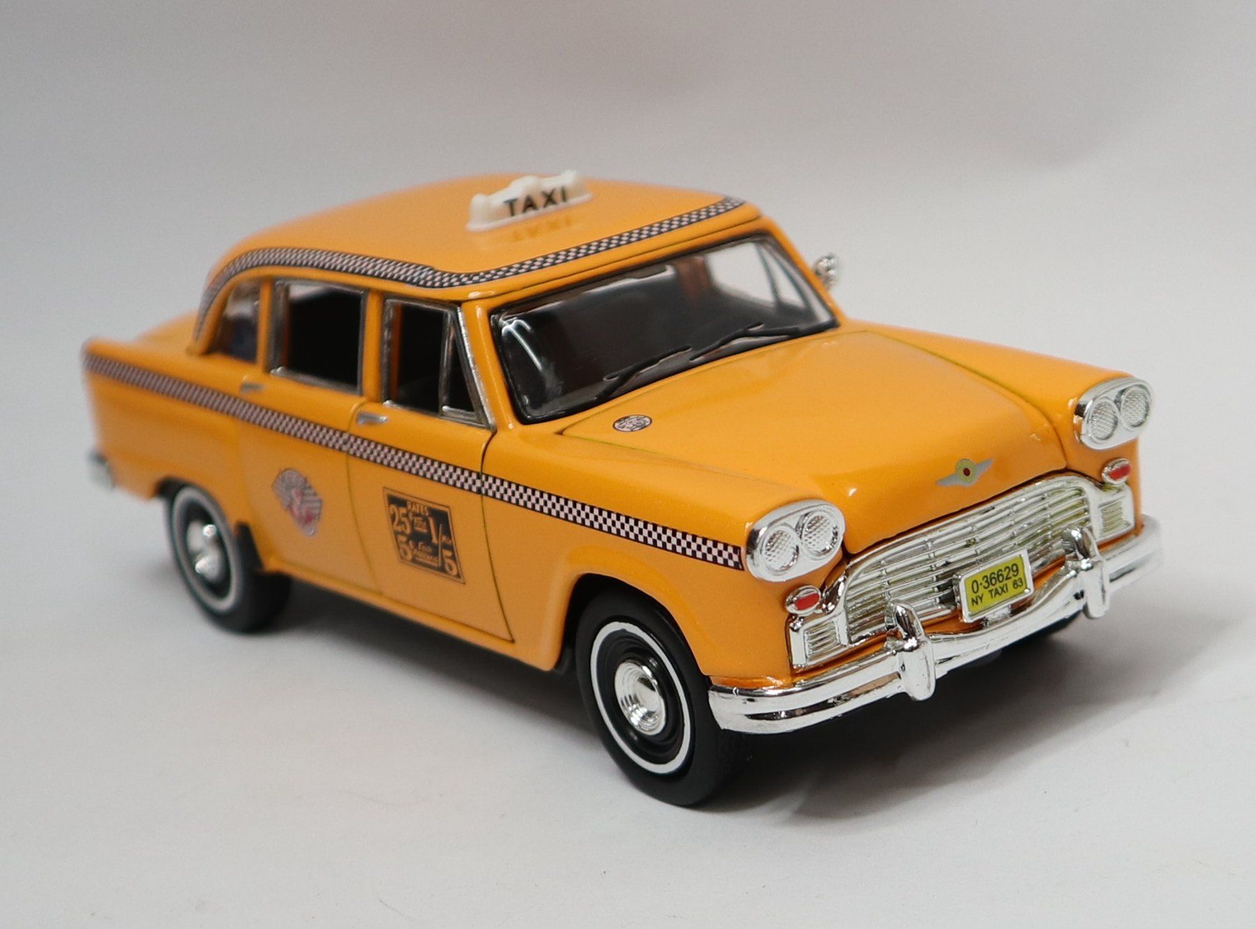 Voitures modèles: 1963 Checker Taxi unbespielt – Neuf (Voir description) à Eschenbach SG par Astalavista 4