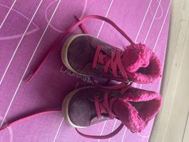 3 paires Chaussures enfants taille 21