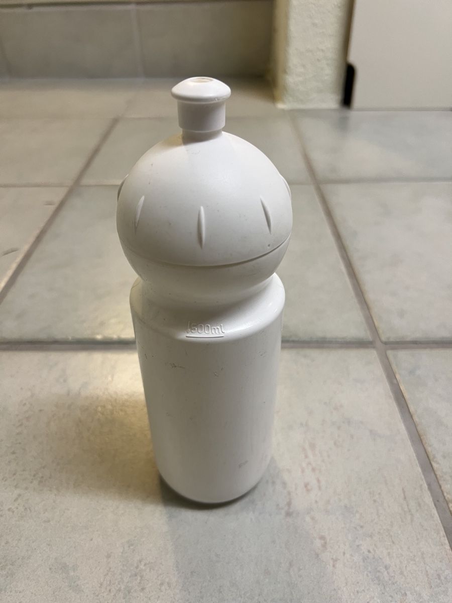 Borracce & Thermos: Weisse Trinkflasche – Usato da Roggwil BE venduto da adler78