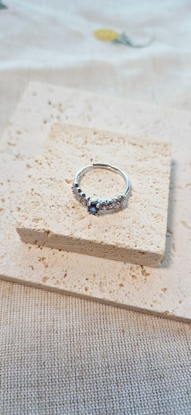 Anelli: NEW - S925 Sapphire Ring (Adjustable) – Nuovo (secondo la descrizione) da Zürich venduto da cin_wcf6 2