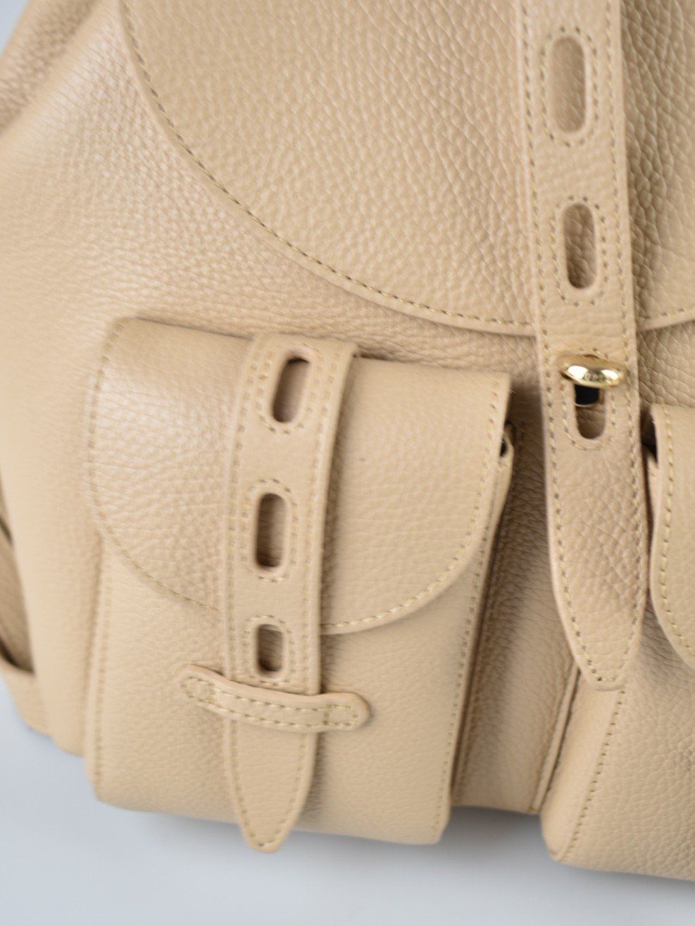 Furla Zaini: Furla Net Rucksack, Leder, beige, neuwertig – Nuovo (secondo la descrizione) da Nürensdorf venduto da 2ND_STORY 2