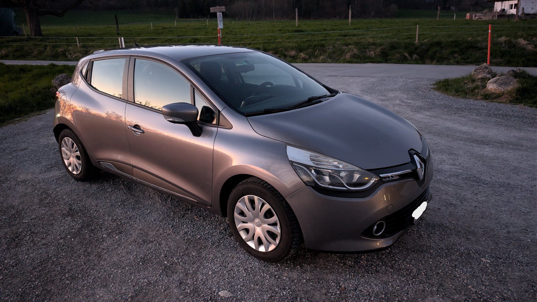 Renault Automobili: Renault Clio 90, frisch ab Service – Usato da Stäfa venduto da Philippe27 1