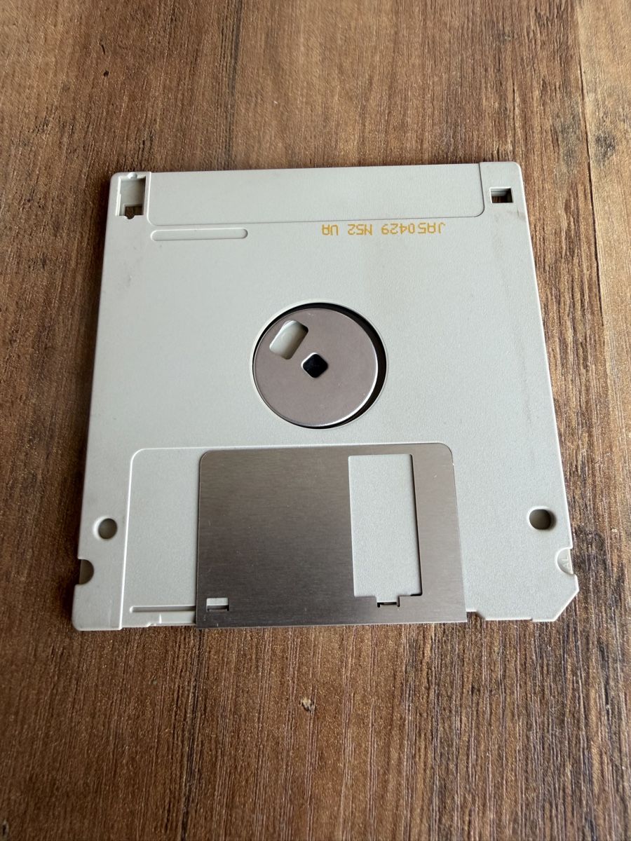 Spiele: Floppy disk Jumanji Kit Interattivo Screensaver Videogioco – Gebraucht aus S. Pietro von fil_yhb9 1