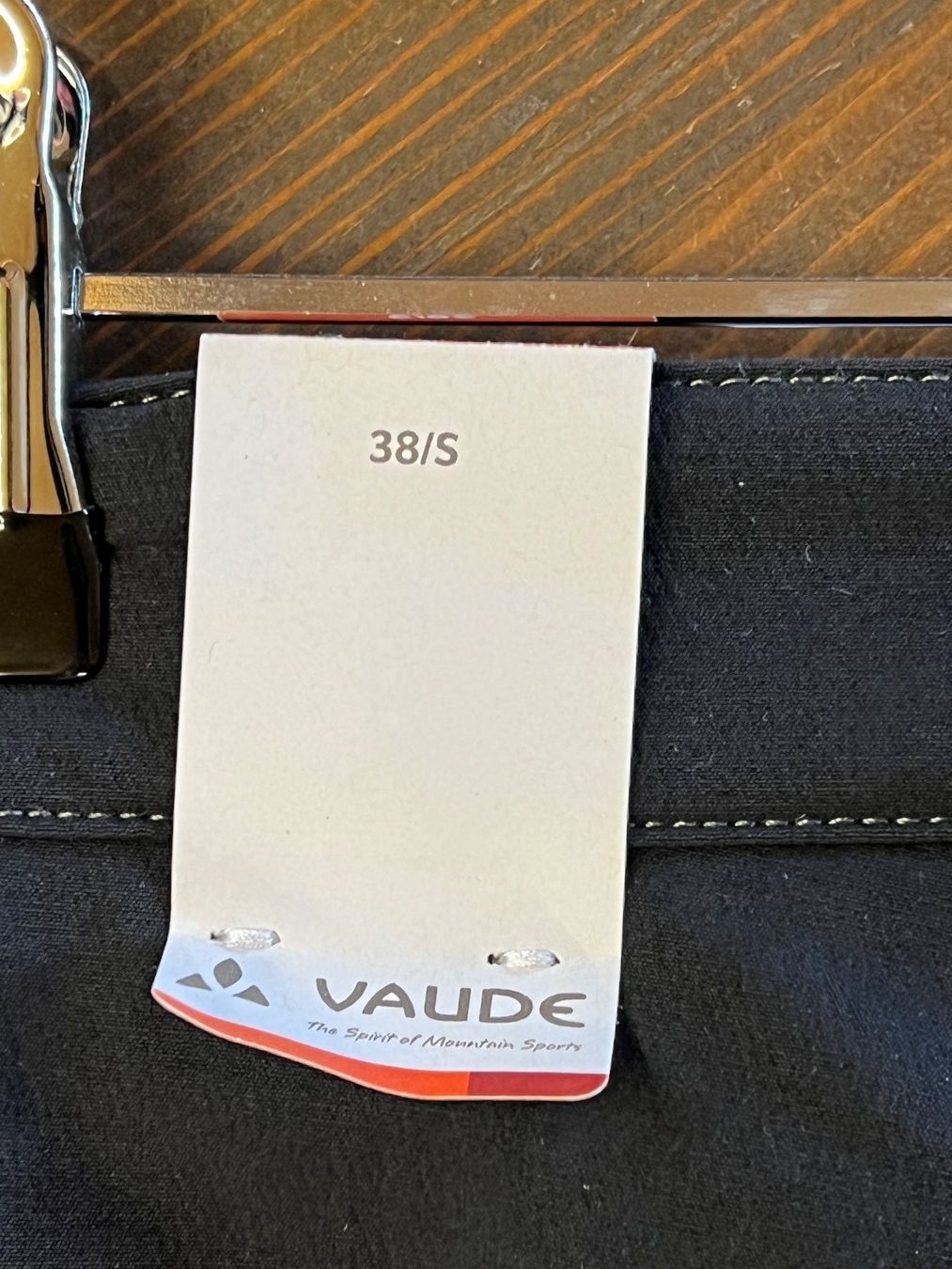 Vaude Hosen: Damen Rad-Hose  VAUDE LAUCA WINDPROOF PANT – Neu und originalverpackt aus Eschen von Sele-Radsport 5