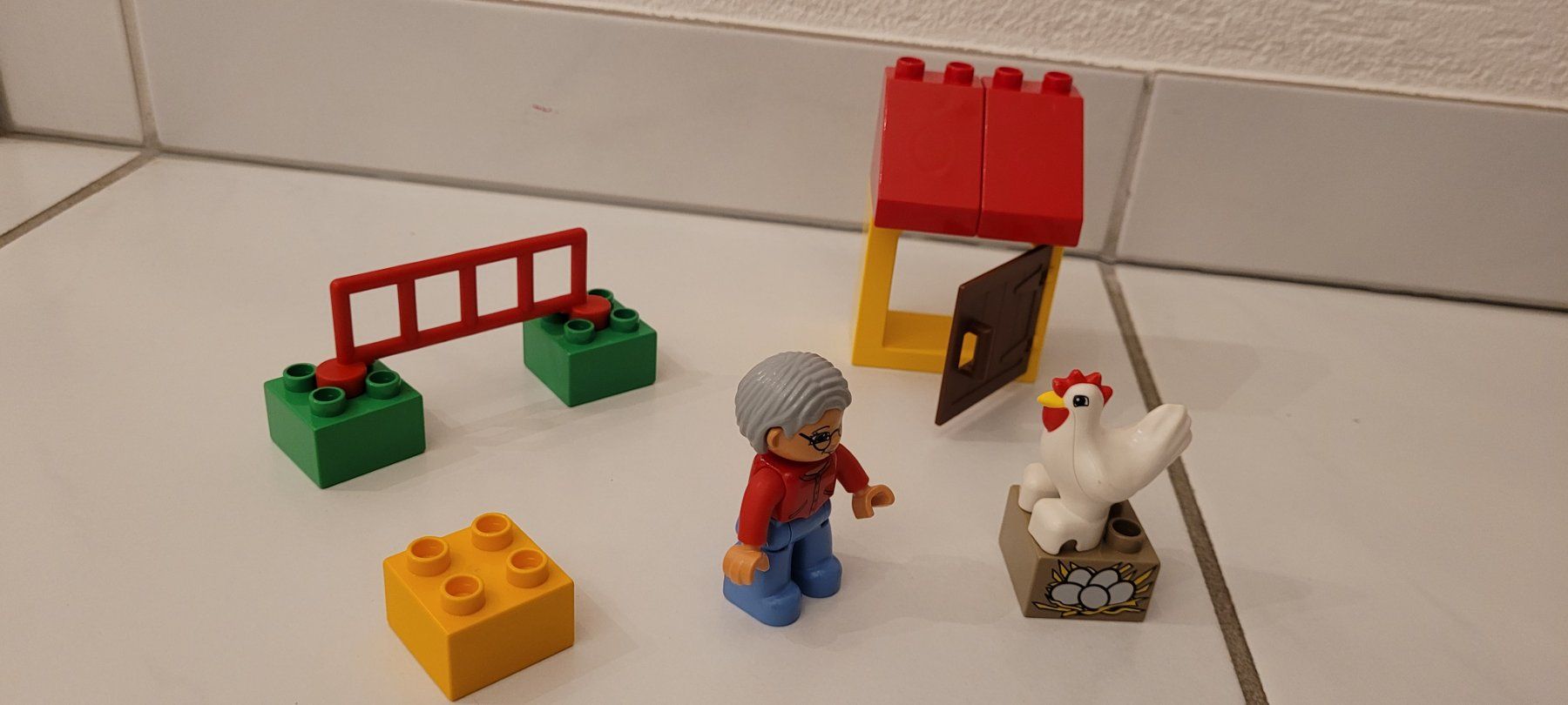 Lego Kit di costruzioni: Lego Duplo 5644 - Le poulailler – Usato da Le Landeron venduto da pat_5ygm