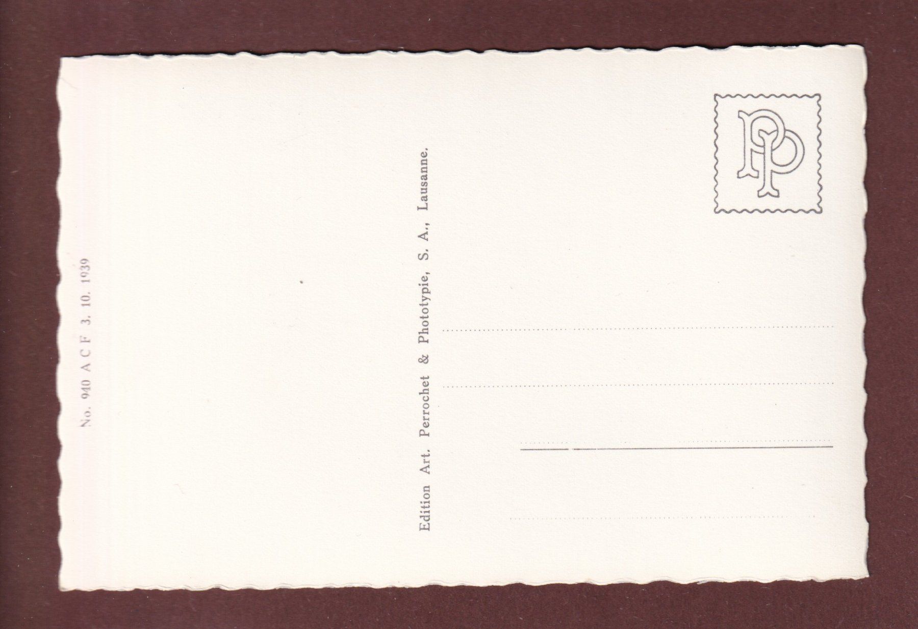 Cartoline postali: ROUGEMONT - Intérieur de l'Eglise – Usato da Pully venduto da nicecards 1