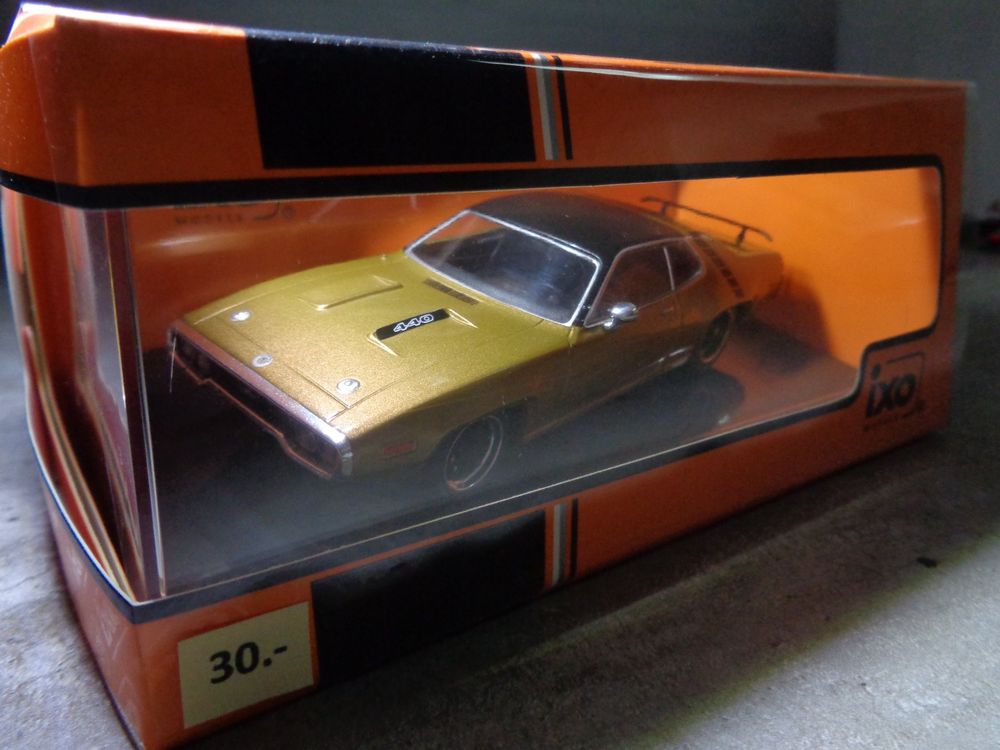 Ixo 1:43 Classic Car Plymouth GTX Runner 1971 1