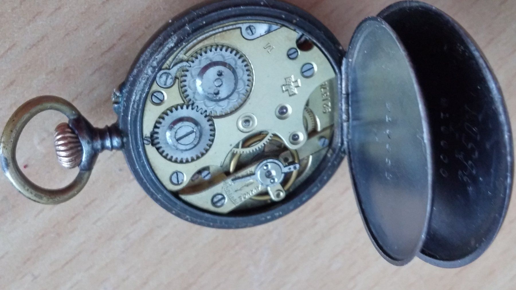 Orologi: Taschenuhr schwarz Gehäuse 30mm – Difettoso da Zürich venduto da sendbad 6