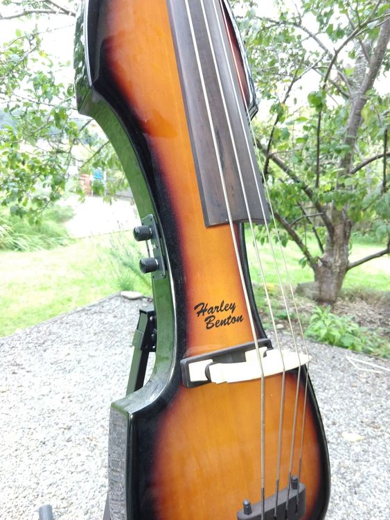 Harley Benton EUB 500 Kaufen auf Ricardo