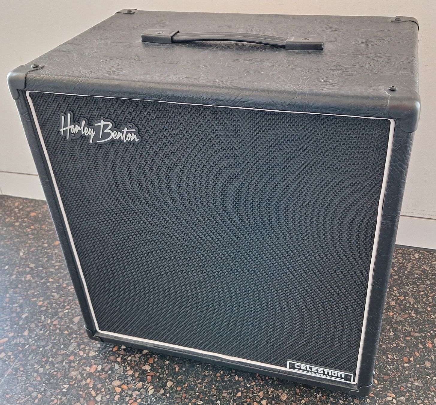 Casse acustiche: Harley Benton G112 Celestion V30 Box – Usato da Jona venduto da evamatze