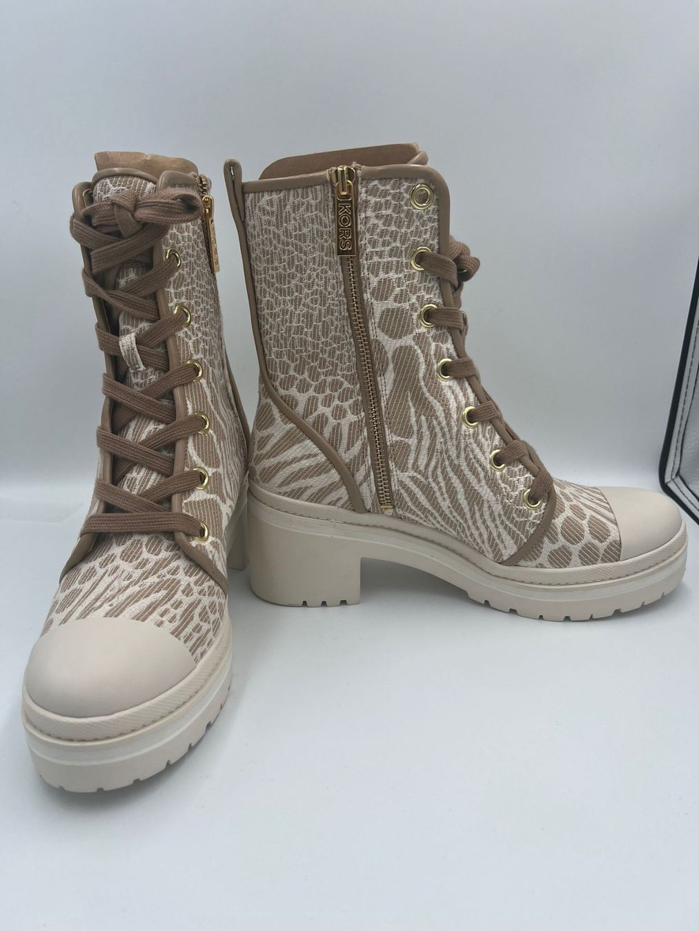 Michael Kors Chaussures femmes: Michael Kors Stiefelette camel Grösse 38 – Neuf avec emballage d'origine à Wiedlisbach par Sistershop 3