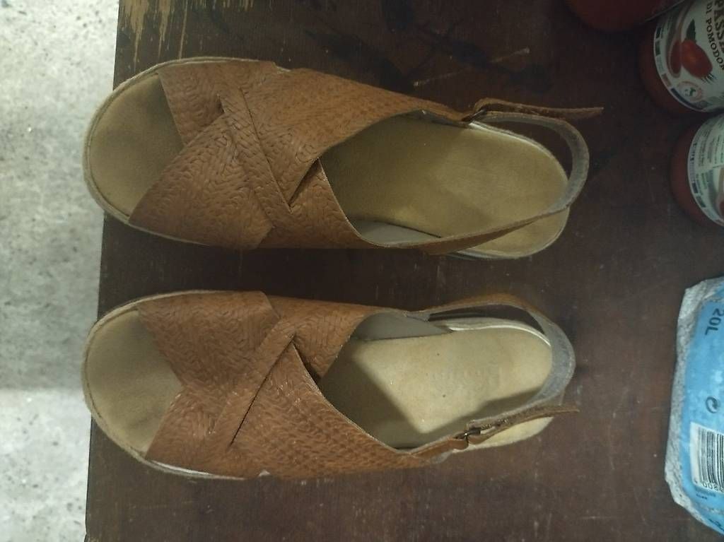 Scarpe da donna: Sandalen – Usato da Emmenbrücke venduto da 65charly 2