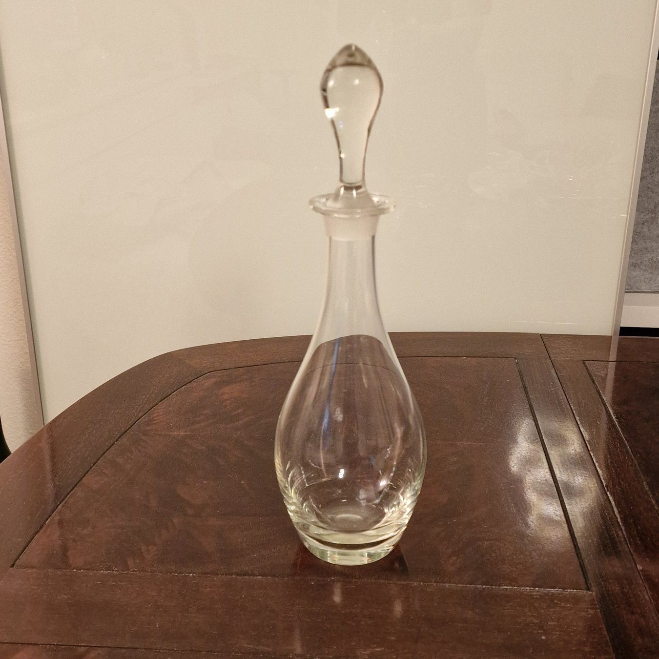 Karaffen: Dekorative Vintage-Kristallkaraffe mit Glasstopfen. – Gebraucht aus Birr von dem_9xtm