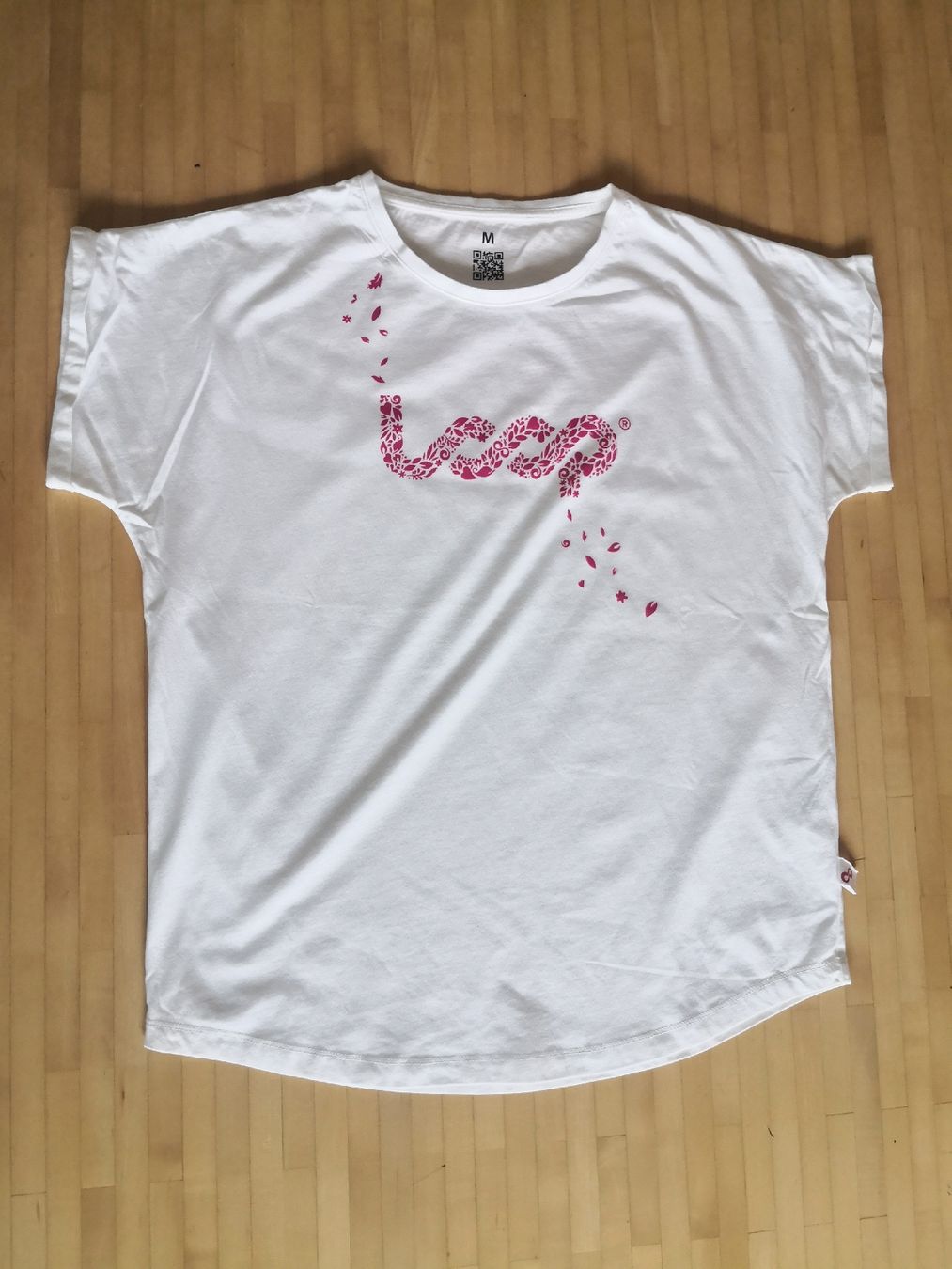 T-Shirts: Weisses Bio Baumwolle T-Shirt Gr. M-L loop textiles – Neu (gemäss Beschreibung) aus Wädenswil von coconut1289