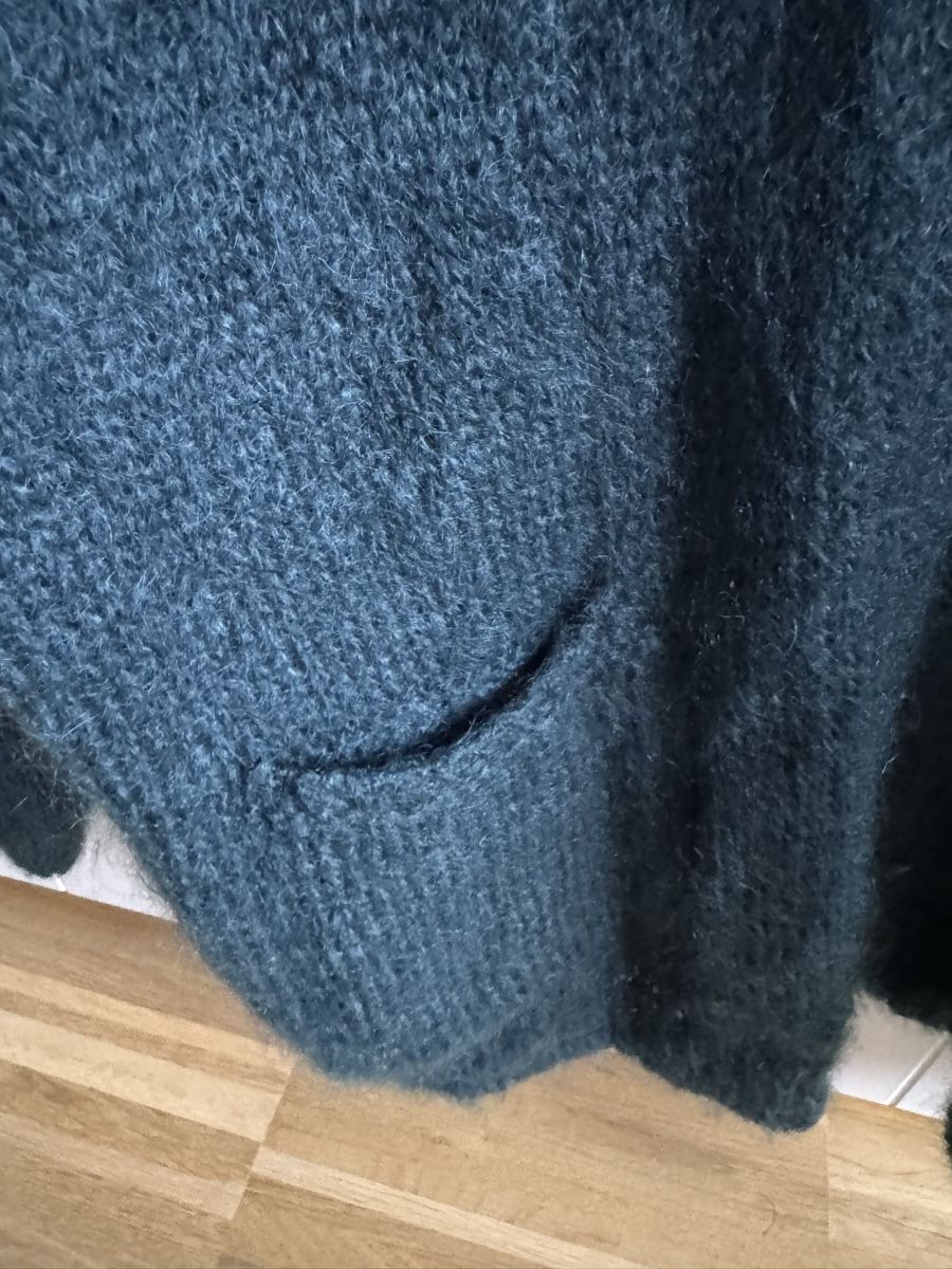 Des Petits Hauts Giacche: Strickjacke von des petits hauts – Nuovo e nell'imballaggio originale da Basel venduto da Glamourpourtoi 2