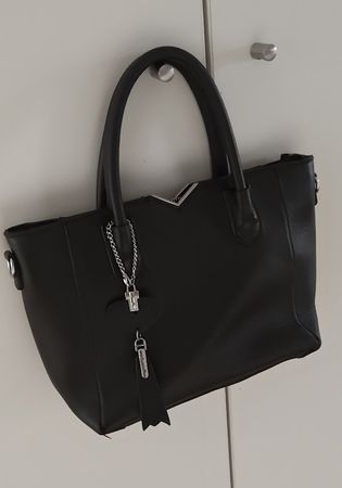 Grand sac à main cabas noir élégant