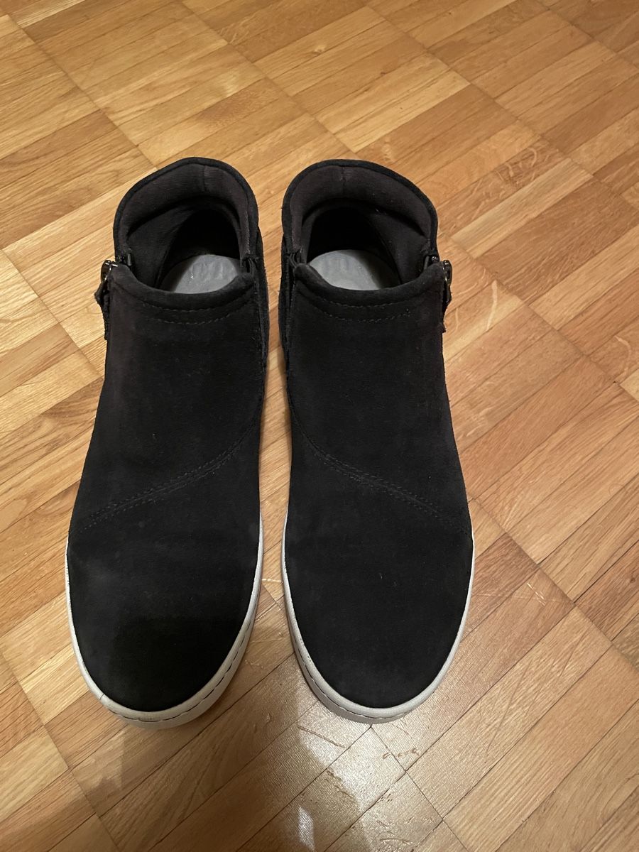 Clarks Scarpe da donna: Clarks boot 38 – Usato da Neuchatel venduto da shi_9fzw