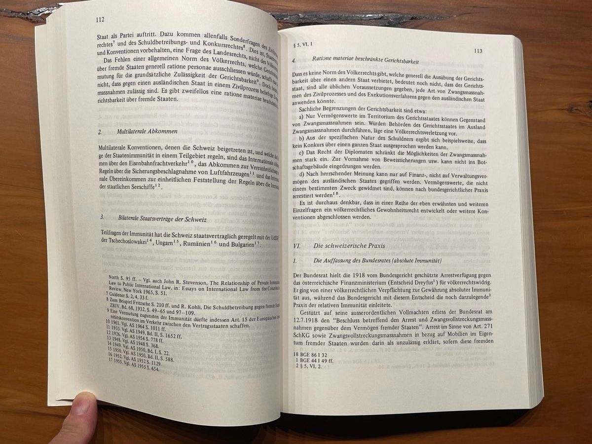 Libri: Lois d‘application immédiate (Dissertation Ivo Schwander) – Nuovo e nell'imballaggio originale da Volketswil venduto da doughboy 9