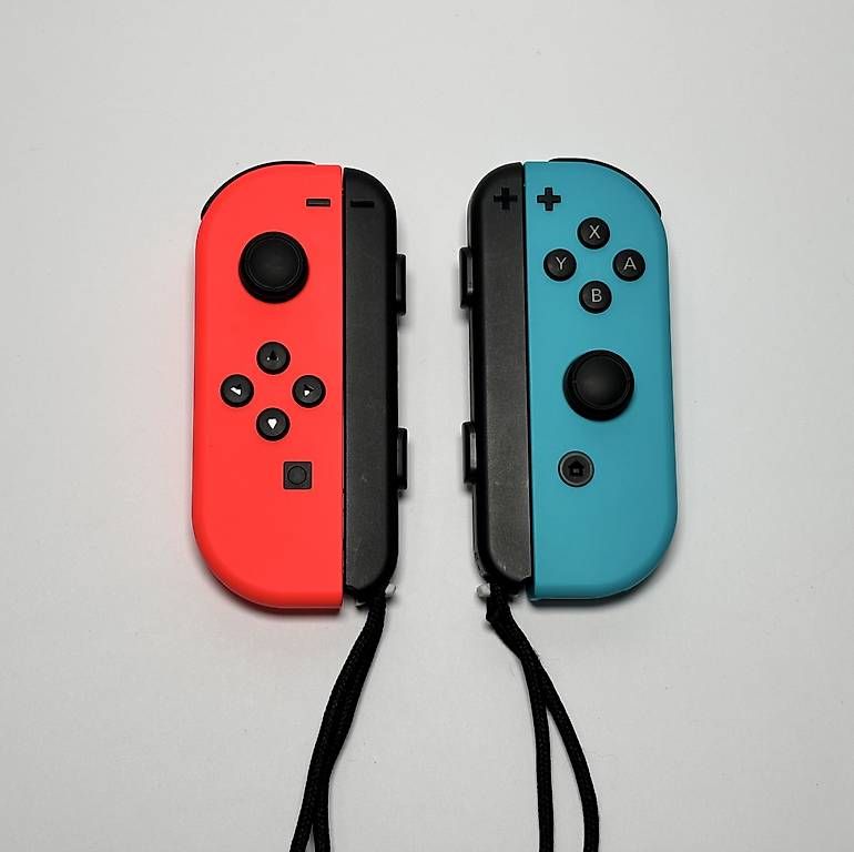 Nintendo Controller: Nintendo Switch Joycon Set | Come nuovo – Usato da Gordola venduto da kar_gy5g 1