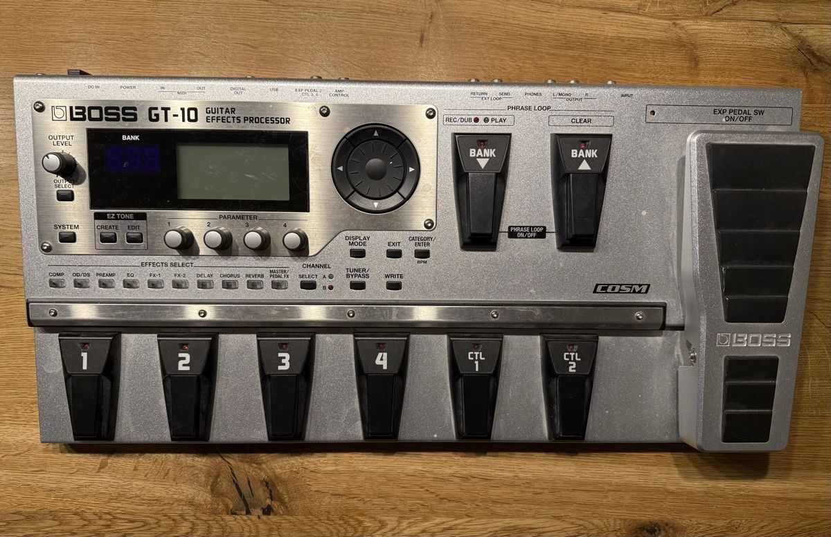 Boss Strumenti musicali: Boss GT-10 Gitarren Effekte – Usato da Wil SG venduto da Bazze 6