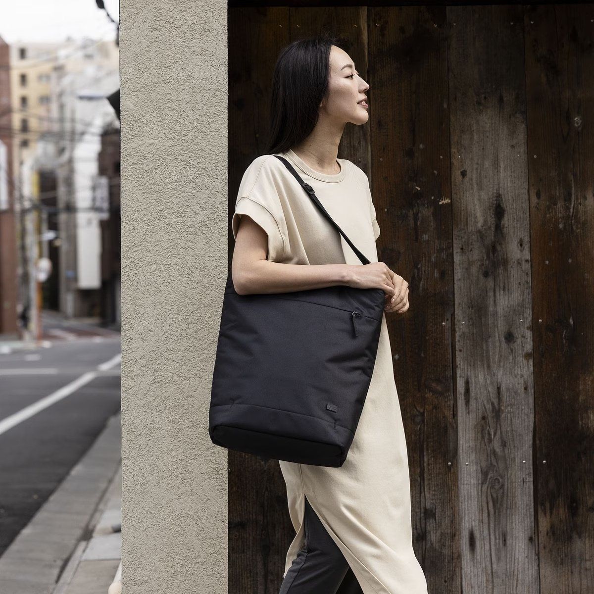 Borse: Case Logic Invigo Eco Convertible Tote - black – Nuovo e nell'imballaggio originale da Hitzkirch venduto da Thali_AG 3