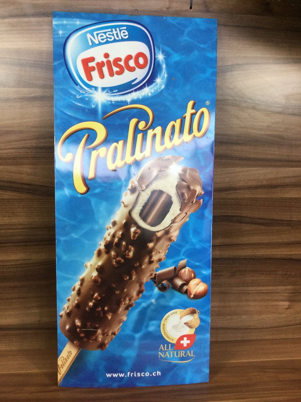 Insegne: Blechschild Werbung Nestlé Frisco Pralinato Glace – Usato da Wangen SZ venduto da kuriosum12 1