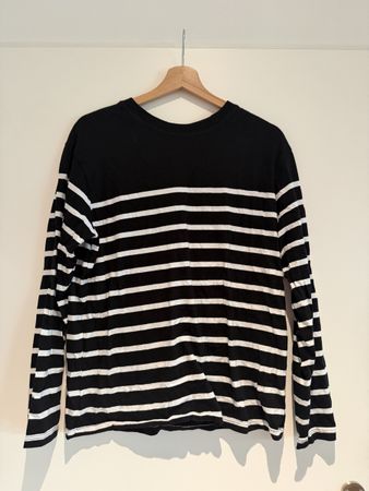 Gestreifter Pullover Grösse M