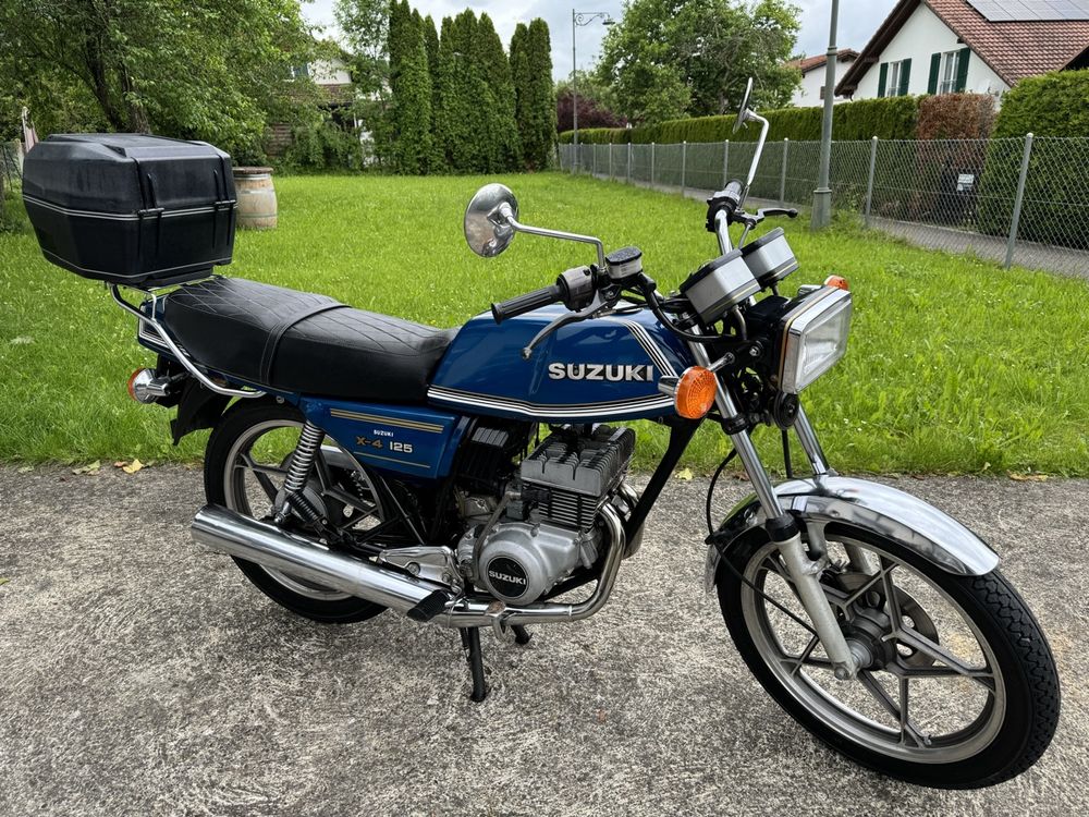 Schne Suzuki 125 Ccm Ebenbild