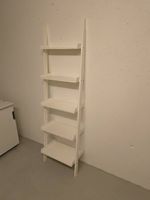 Bücherregal