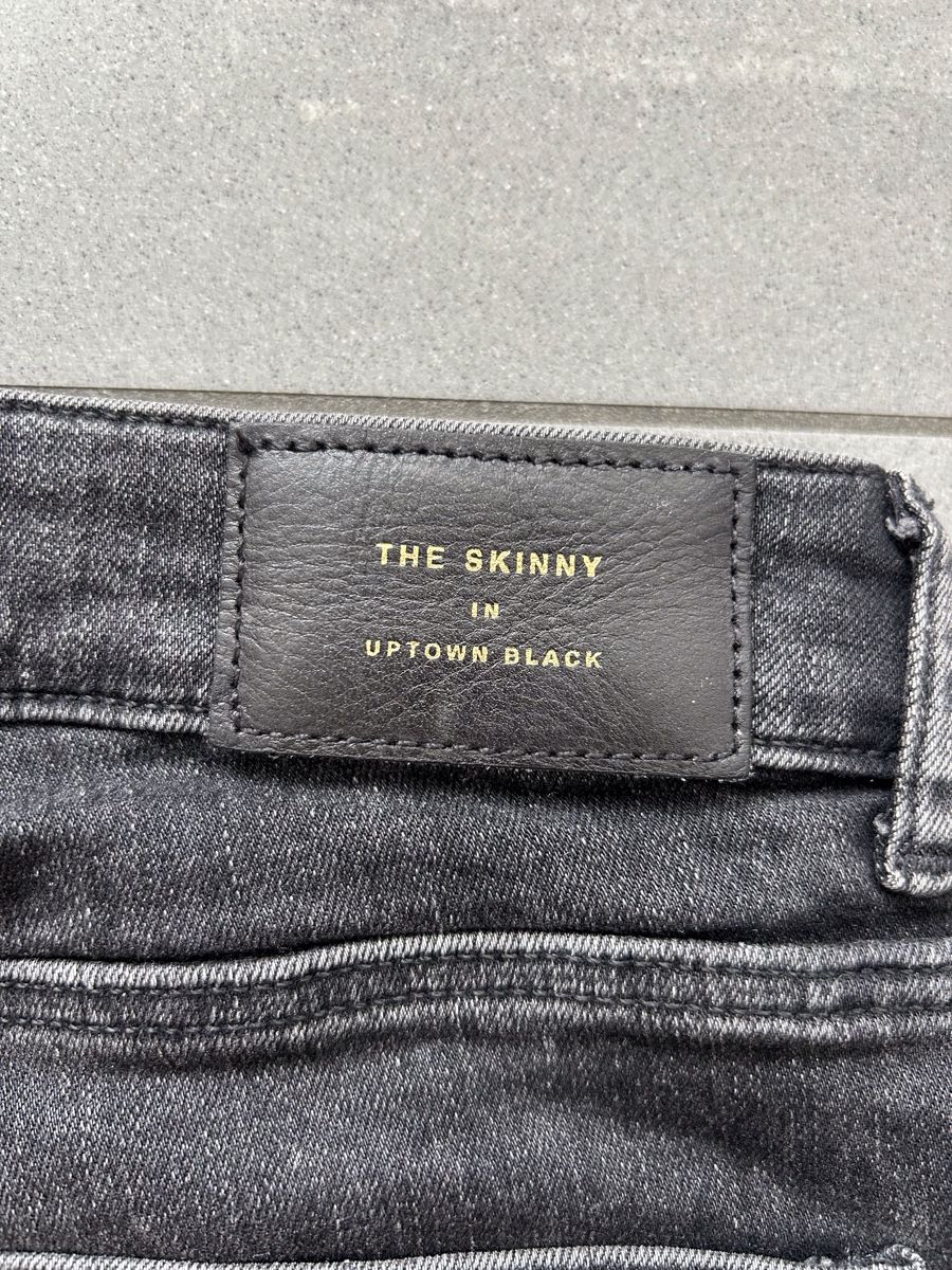 Zara Jeans: Zara Jeans neuwertig – Usato da Rütihof venduto da ALAFC 2