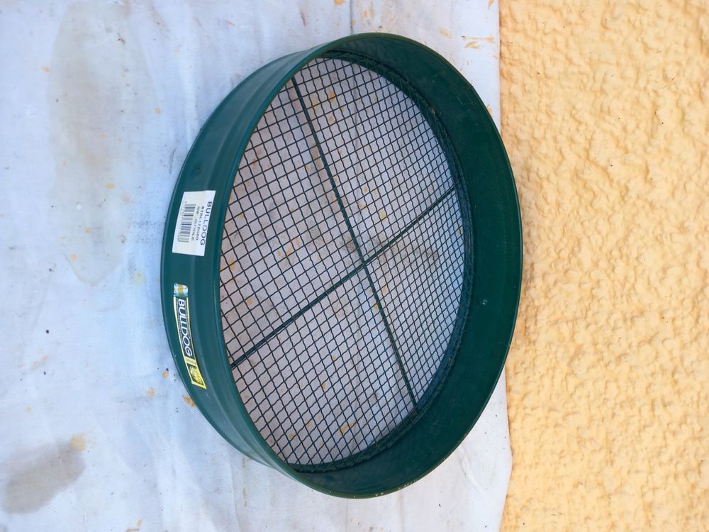 Gartensieb für Erde,Steine, Kompost, Unkraut, Sand, Schotter Kaufen