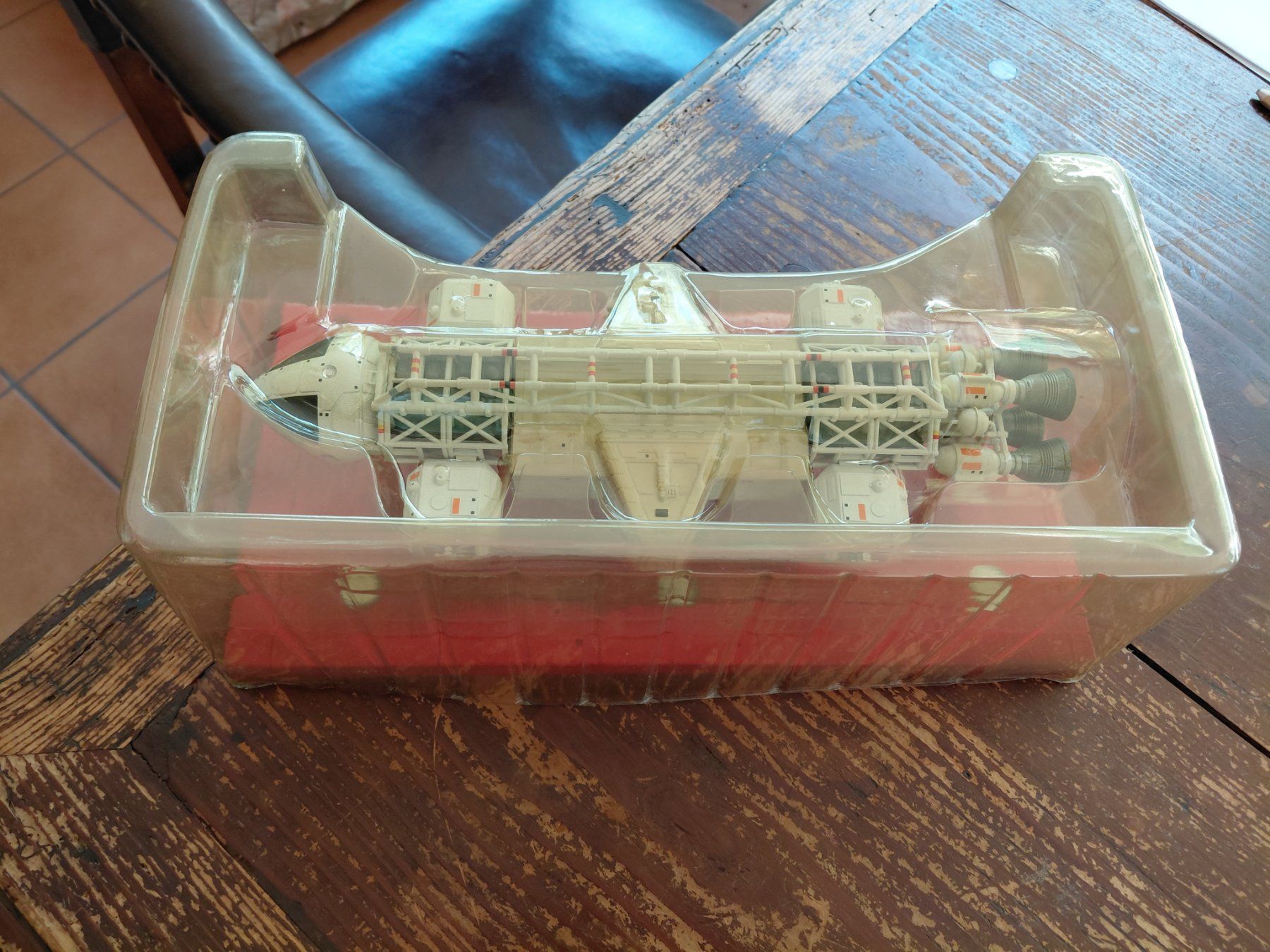Giocattoli: Space 1999 – Eagle Laboratory Eagle – Nuovo e nell'imballaggio originale da S. Vittore venduto da Gmg70 6