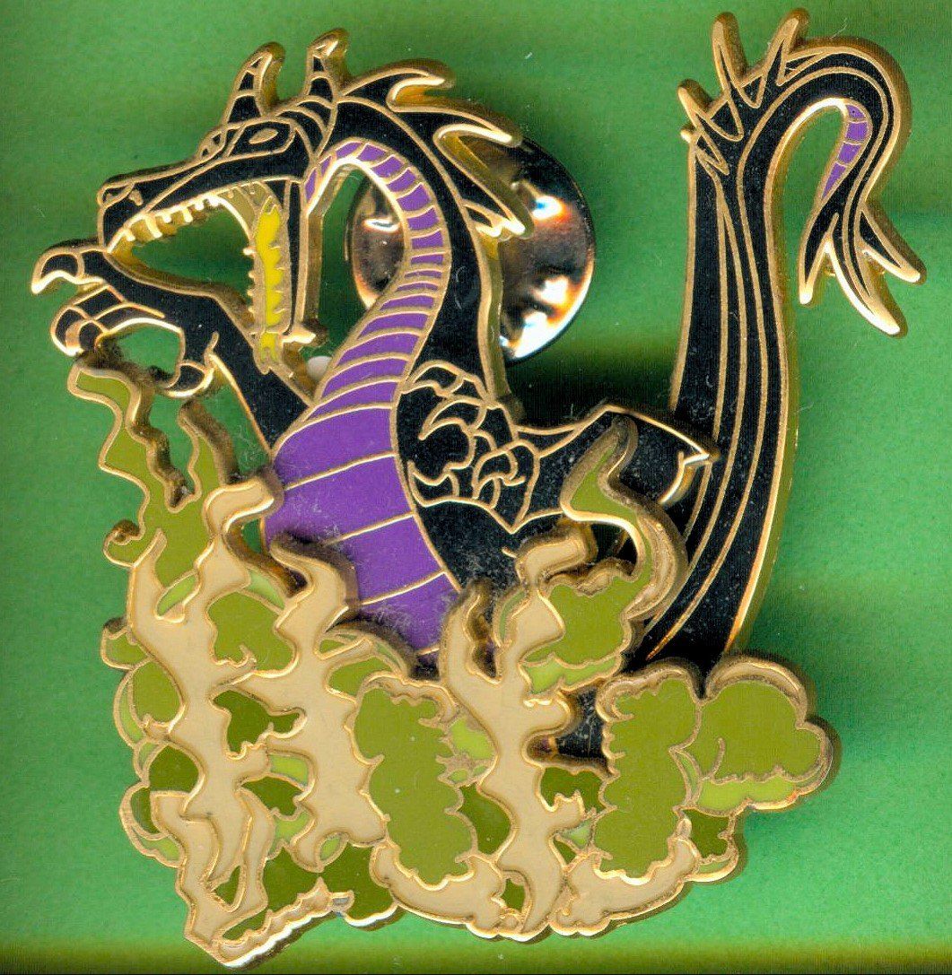 Disney Placchette & Badge: DISNEY  Dornröschen  MALEFICENT – Usato da Winterthur venduto da Sammleroase