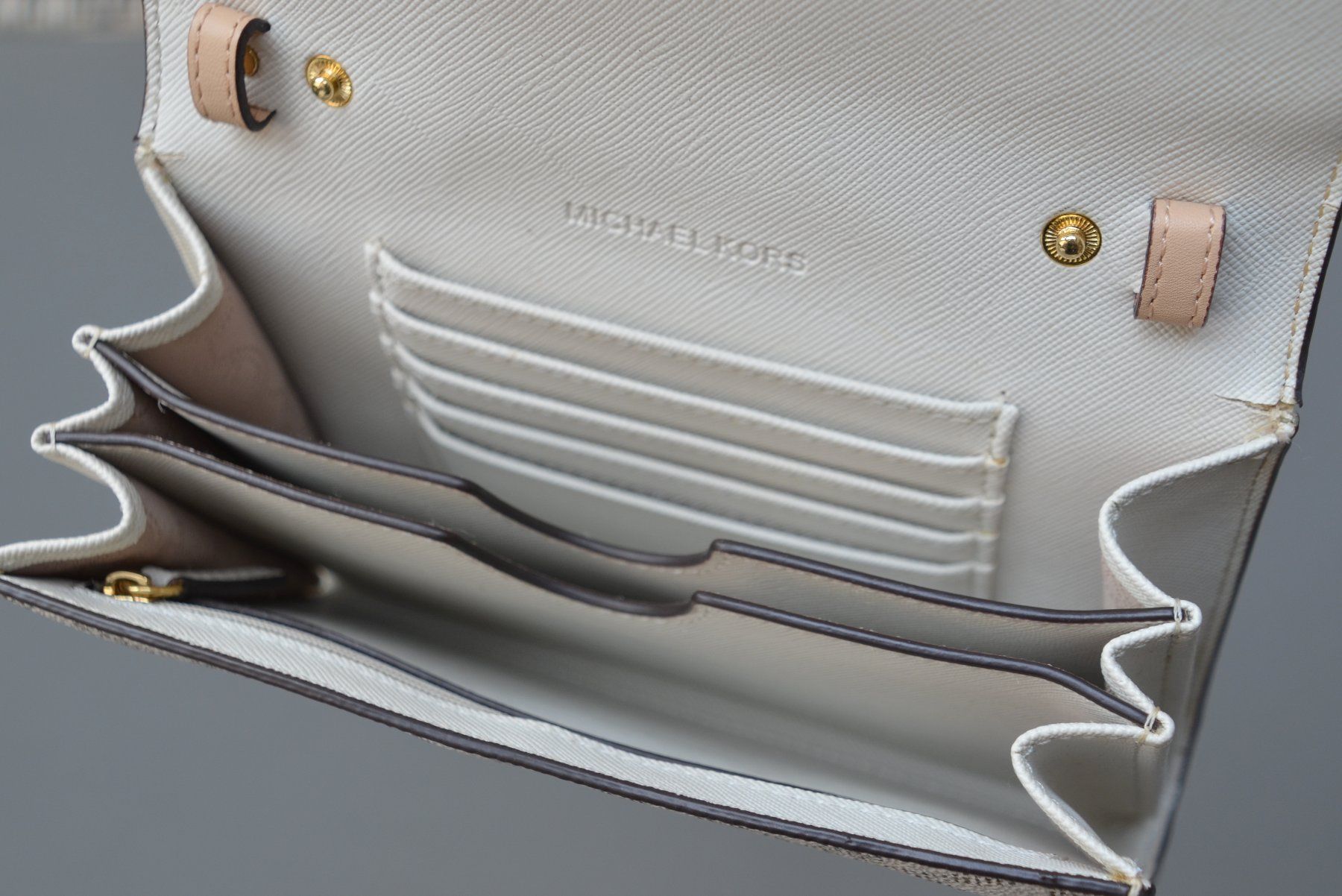 Michael Kors Borse da donna: Michael Kors pochette – Usato da Collonges venduto da arashee 5
