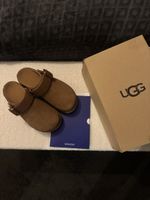 UGG goldenstar 40