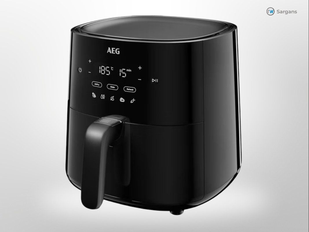 AEG Elettrodomestici da cucina: AEG Heissluftfriteuse 6000 – Nuovo (secondo la descrizione) da Sargans venduto da Restwert_Sargans