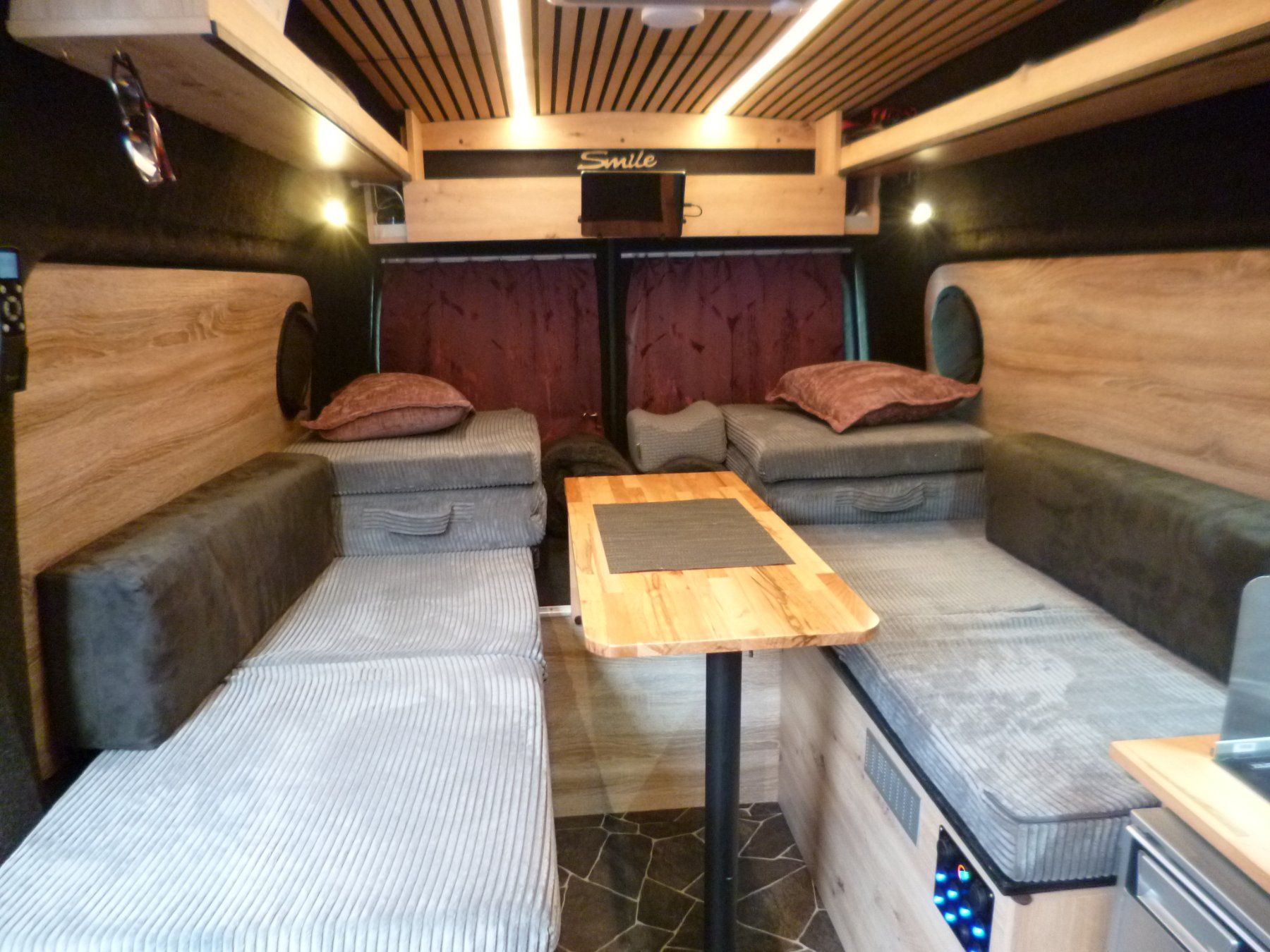 VW Veicoli da campeggio: Camper VW Crafter Alaska Edition ab MFK – Usato da Schaffhausen venduto da Anke 4