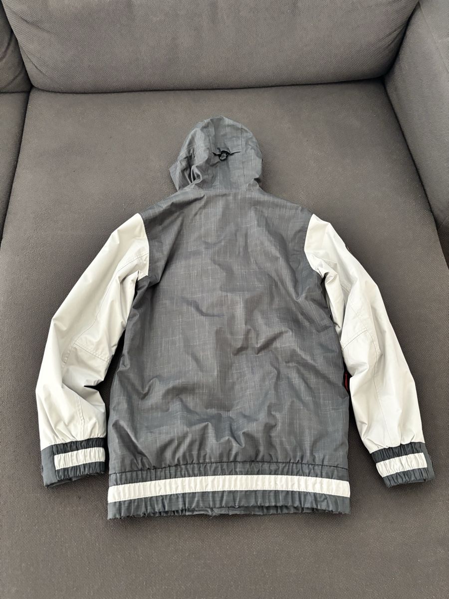 Nike Giacche: Nike Herren Winterjacke – Usato da Rain venduto da san_vdr7 2