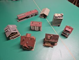 Diverse Stadthäuser