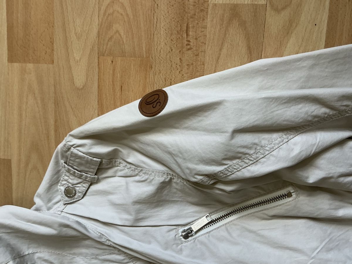 Vestes: Jacke – Neuf (Voir description) à St.Gallen par nat_7n75 1