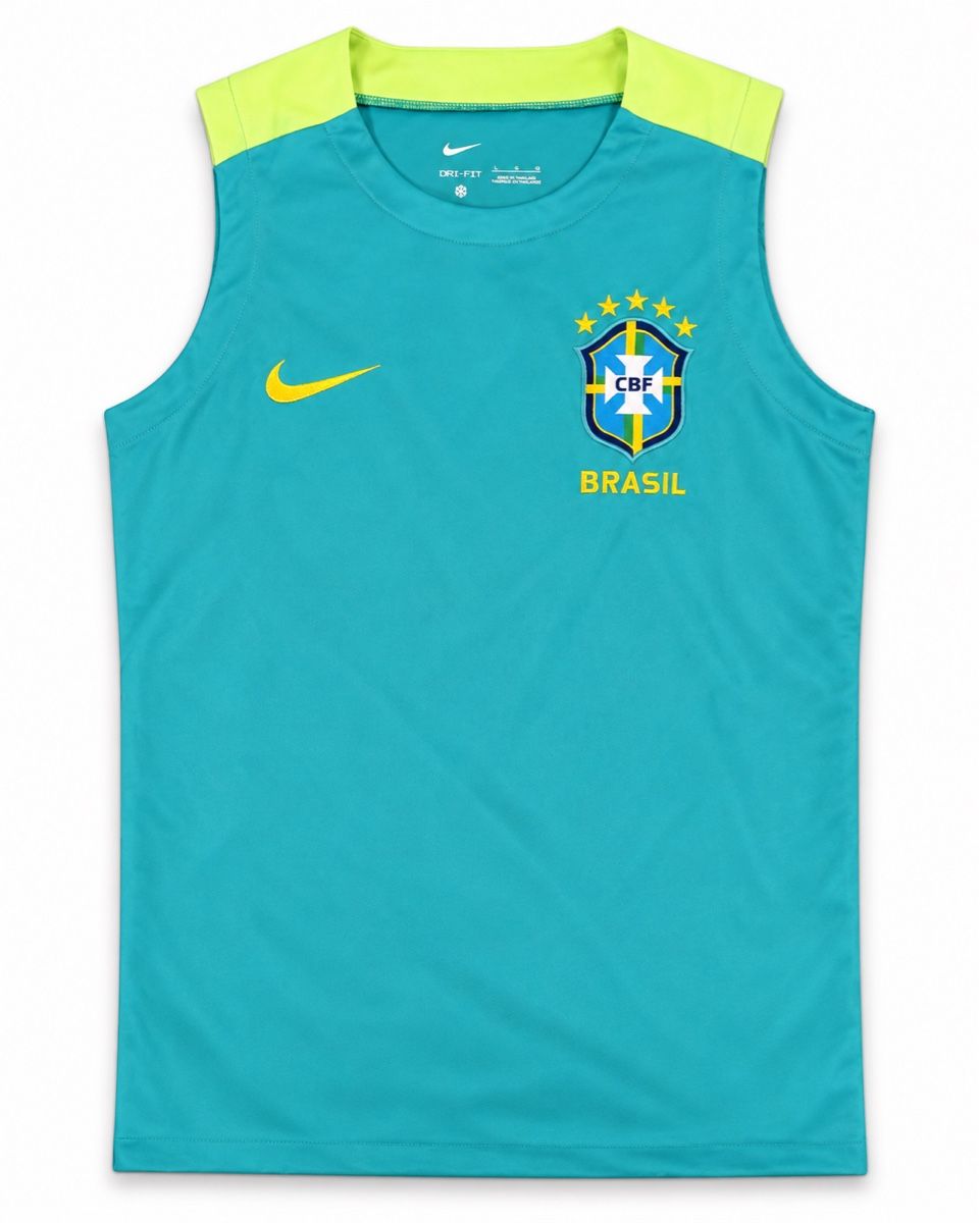 Nike Maillots de corps & Pantalons: Brasilien Trainings Trikot – Neuf avec emballage d'origine à Basel par pau_s6pv