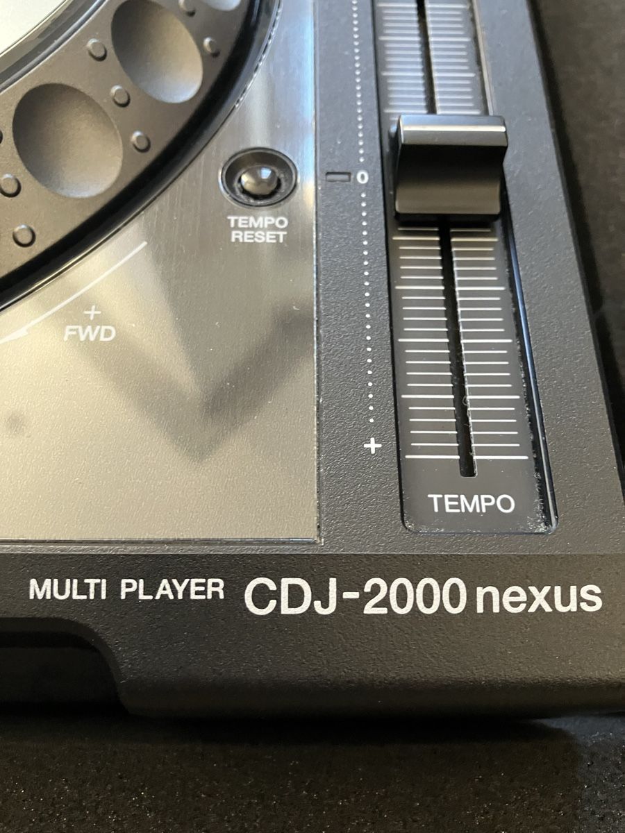 Pioneer Systèmes audio & multimédias: Pioneer CDJ 2000nexus – D'occasion à Winterthur par Magos 2