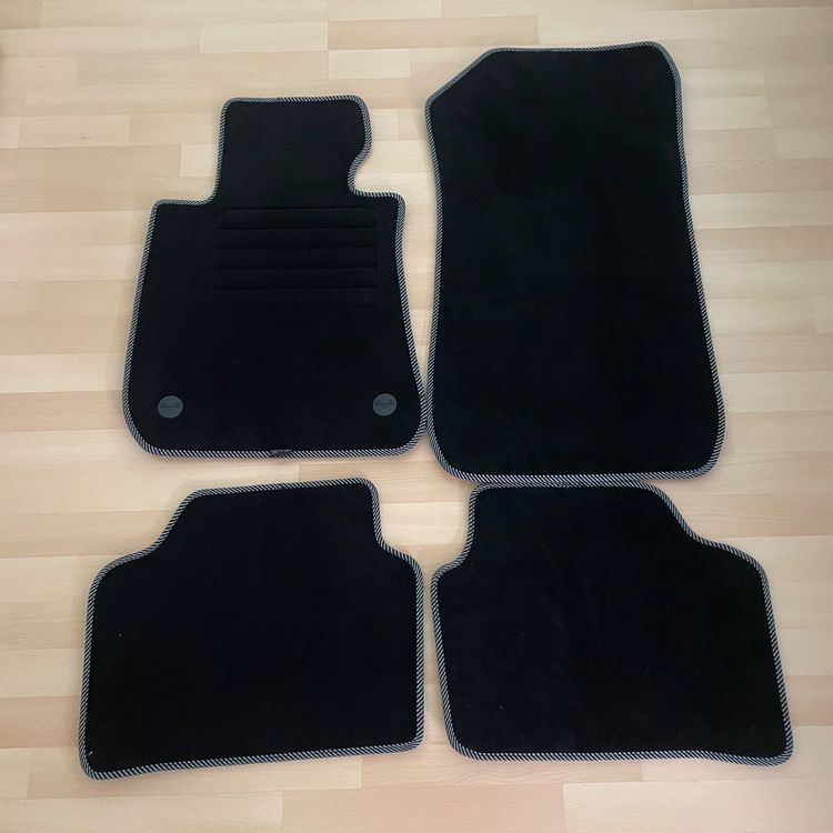 4-teiliges Set Fussmatten für BMW E90/E91